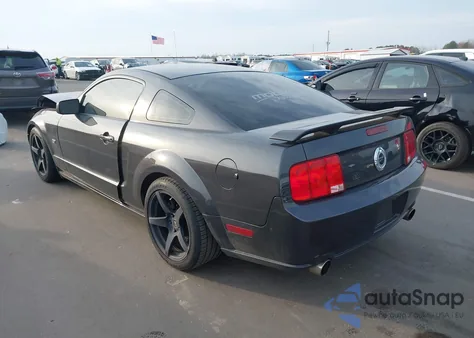 2007 Ford Mustang Gt Deluxe/Gt Premium from USA, damaged, VIN 1ZVFT82H075219537